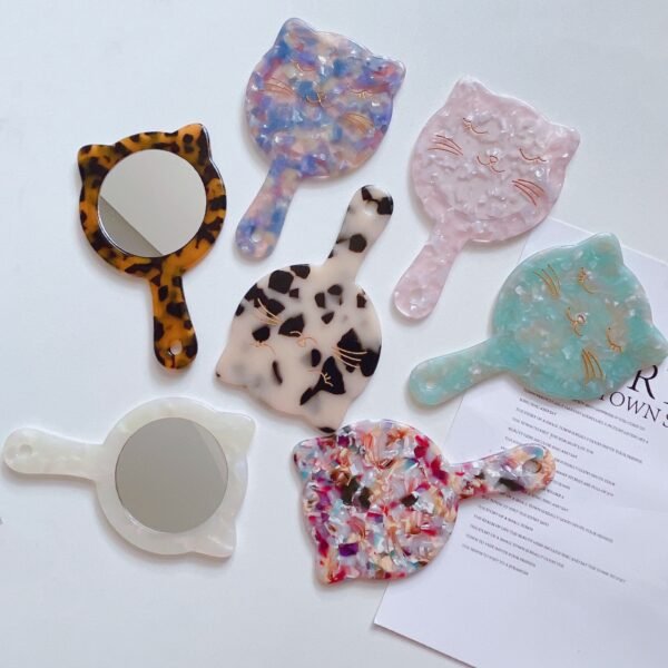 DOWELL Custom Fashion Single-Sided Retro Cosmetic Mirror Elegant Acetate Heart Makeup Mirror for Travel