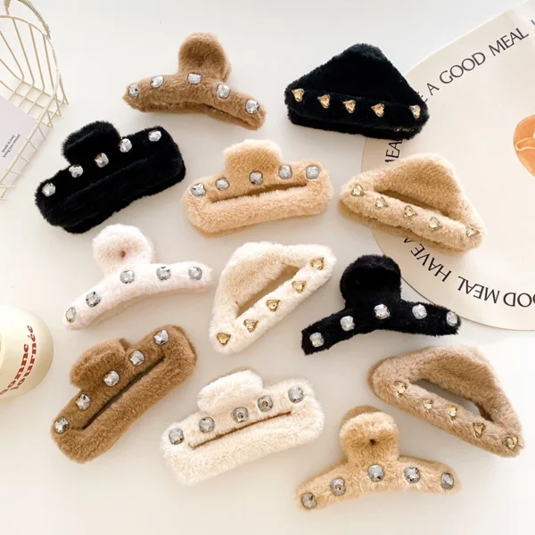 Dowell Autumn and Winter Rhinestones Light Luxury Geometric Shape Plush Hair Clips