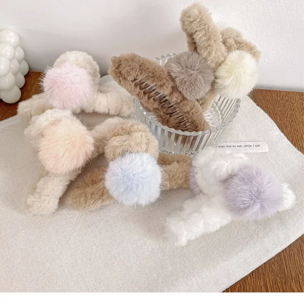 Dowell Autumn and Winter New Style Plush Soft Waxy Large Shark Clip Hair Claws for Women