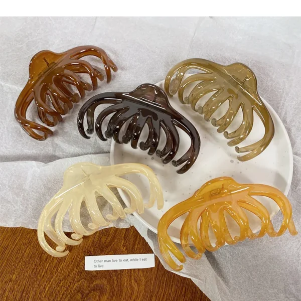 Dowell Octopus Jumbo Size 13CM Plastic Shark Clip Hair Claws